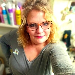 Meet your Posher, Ginny